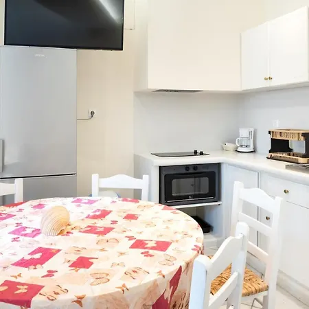 펜션 Elysium Glinado Naxos